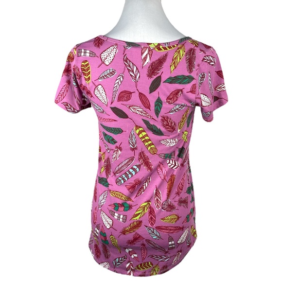 Lularoe Irma Feather Print Scoop Neck Hi-Lo Hem Short Sleeve TShirt Size XXSmall - Picture 3 of 6